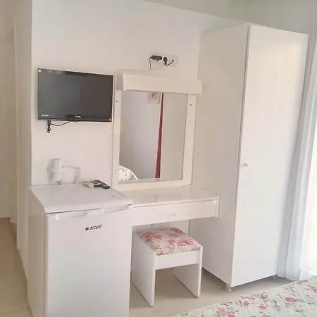 Aparthotel Parla